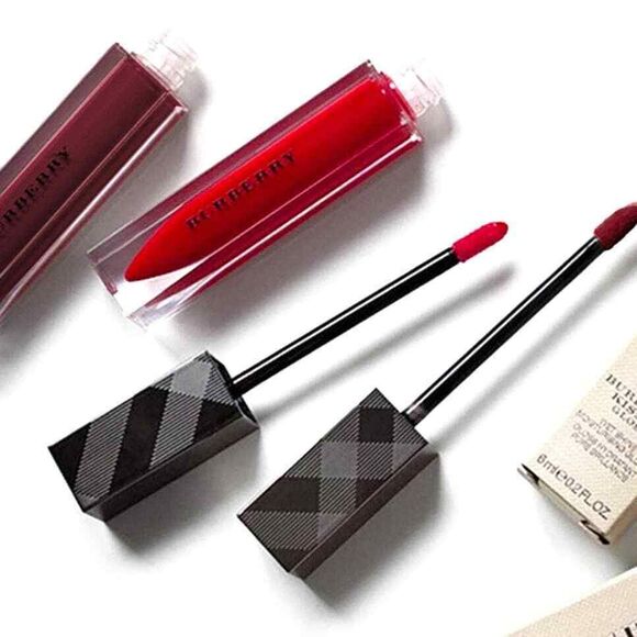 Burberry 2pc Full Size Bundle Lip Set Hot Red and Maroon Liquid Lipstick Set - Picture 2 of 15